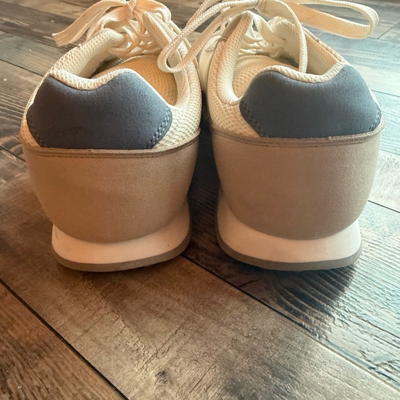 Target Off-White Knit & Mesh Sneakers - Picture 6 of 8